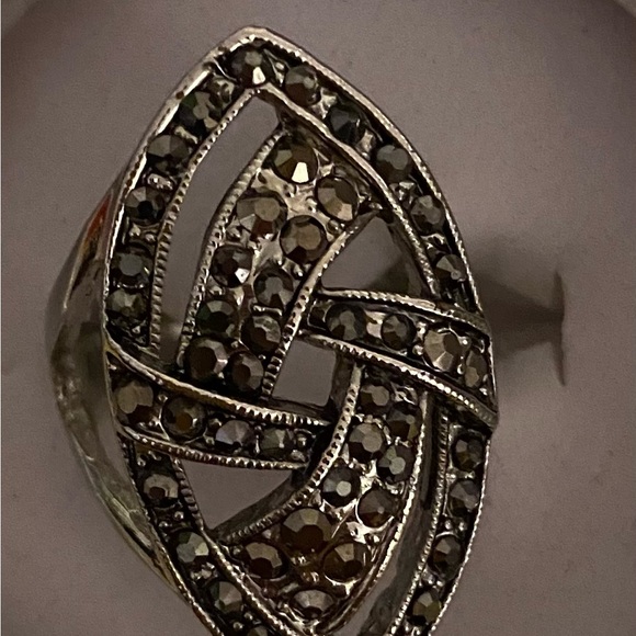 Lot of 4 Vintage Costume Rings.. - Picture 2 of 5